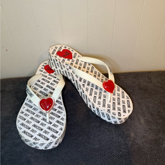 Love Moschino Heart Flip Flops White Red Logo